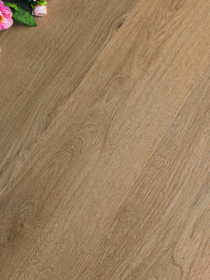 OSB wood flooring with excellent environmental performance and easy installation