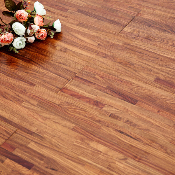 15mm wear-resistant and waterproof wooden floor specifically designed for underfloor heating, suitable for interior decoration and engineering decoration, OSB207