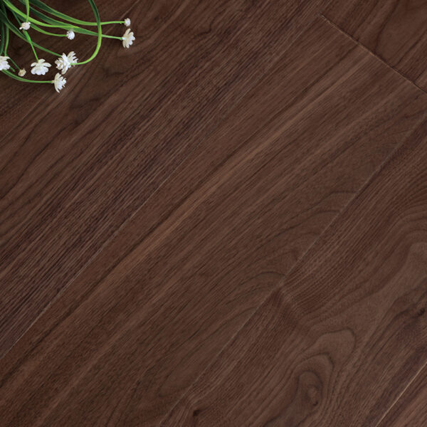 OSB215 wear-resistant and waterproof wooden flooring specifically designed for underfloor heating, suitable for interior decoration and engineering decoration